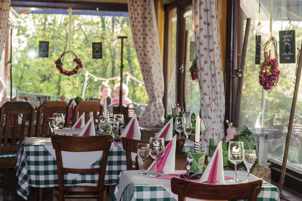 Hotel Merkurwald - Restaurant Wolpertinger Baden-Baden Luaran gambar